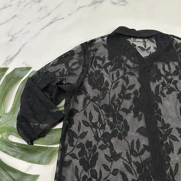 Fashion Bug Womens Vintage Y2k Lace Top Size L Black Sheer Floral Button Up - Picture 10 of 11